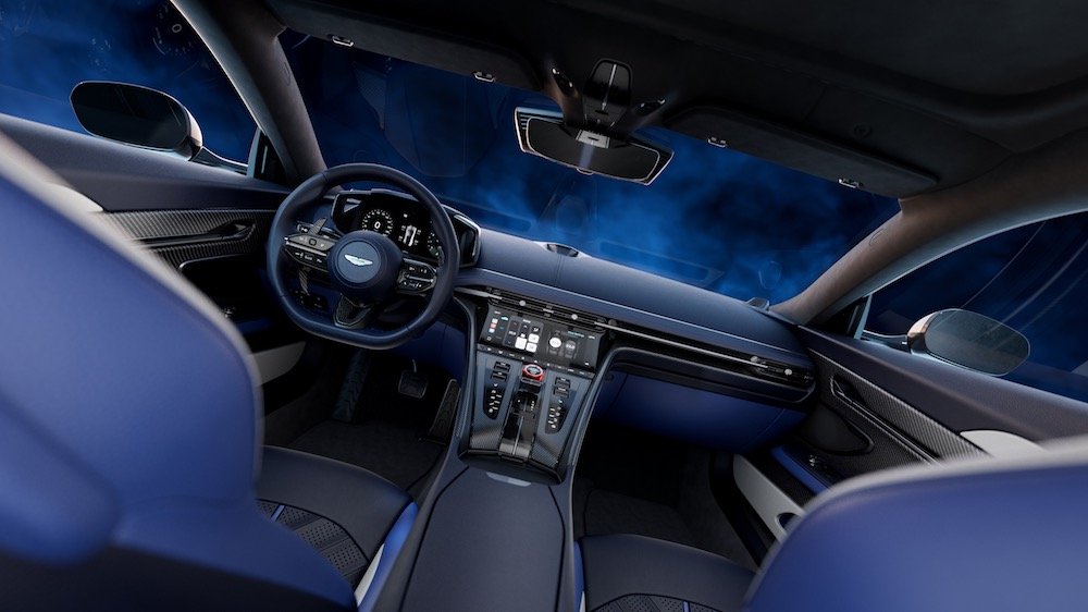 Aston Martin DB12 S
