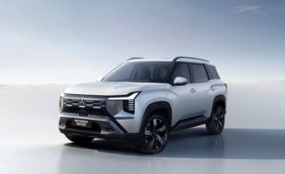 Mitsubishi Destinator