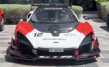 McLaren Senna in Dubai